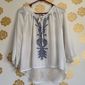 White long sleeve blouse